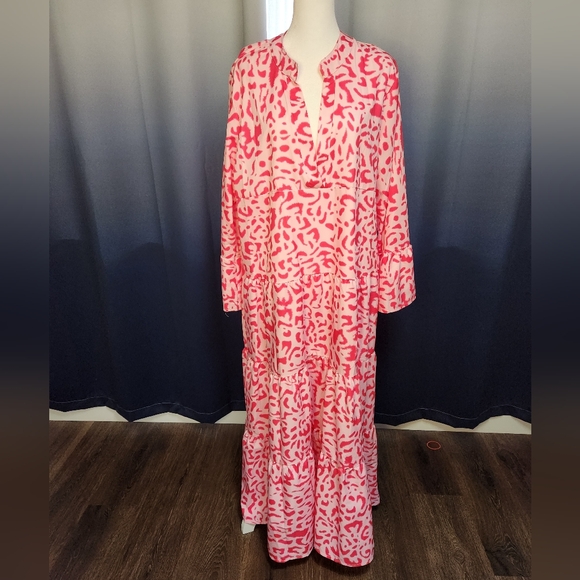 Adore Dresses & Skirts - NWOT Ador hot pink leapord dress